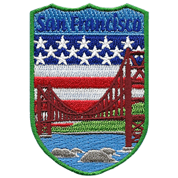 This patch displays San Francisco’s Golden Gate Bridge with the United States of America flag.